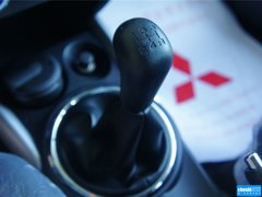 2013款 2.0 手动 两驱舒适版 5座