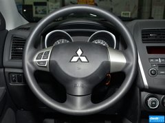 2013款 2.0 手动 两驱舒适版 5座
