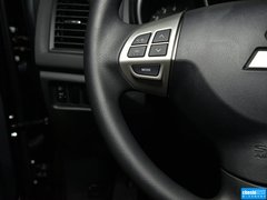 2013款 2.0 手动 两驱舒适版 5座