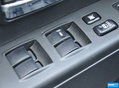 2013款 2.0 手动 两驱舒适版 5座