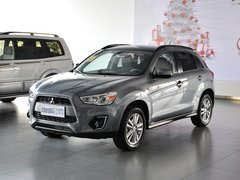 2013款 2.0 CVT 四驱尊贵版 5座