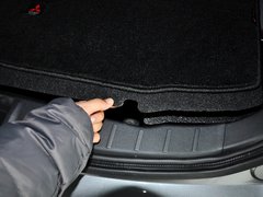 2013款 2.0 CVT 四驱尊贵版 5座