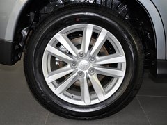 2013款 2.0 CVT 四驱尊贵版 5座