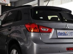 2013款 2.0 CVT 四驱尊贵版 5座