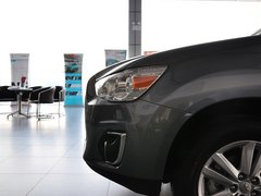 2013款 2.0 CVT 四驱尊贵版 5座