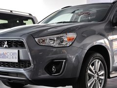 2013款 2.0 CVT 四驱尊贵版 5座