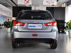 2013款 2.0 CVT 四驱尊贵版 5座