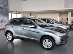 2013款 2.0 CVT 四驱尊贵版 5座