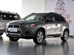 2013款 2.0 CVT 四驱尊贵版 5座