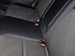 2013款 2.0 CVT 四驱尊贵版 5座
