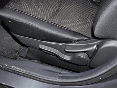2013款 2.0 CVT 四驱尊贵版 5座