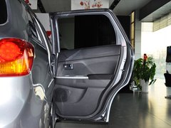 2013款 2.0 CVT 四驱尊贵版 5座