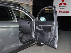 2013款 2.0 CVT 四驱尊贵版 5座