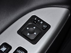 2013款 2.0 CVT 四驱尊贵版 5座