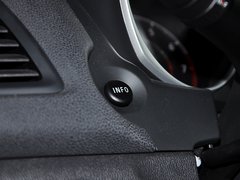 2013款 2.0 CVT 四驱尊贵版 5座