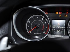 2013款 2.0 CVT 四驱尊贵版 5座