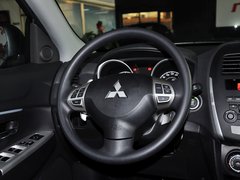 2013款 2.0 CVT 四驱尊贵版 5座