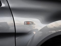 2013款 2.0 CVT 四驱尊贵版 5座