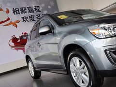 2013款 2.0 CVT 四驱尊贵版 5座