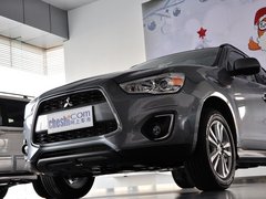 2013款 2.0 CVT 四驱尊贵版 5座