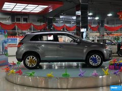 2013款 2.0 CVT 四驱尊贵版 5座