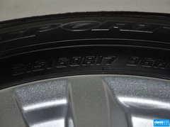 2013款 2.0 CVT 四驱尊贵版 5座