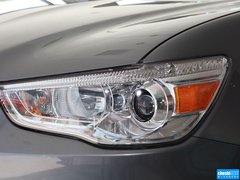 2013款 2.0 CVT 四驱尊贵版 5座
