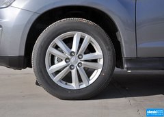 2013款 2.0 CVT 四驱尊贵版 5座