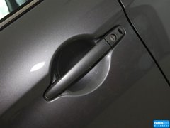 2013款 2.0 CVT 四驱尊贵版 5座