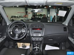 2013款 2.0 CVT 四驱尊贵版 5座