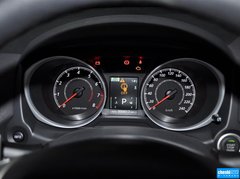 2013款 2.0 CVT 四驱尊贵版 5座