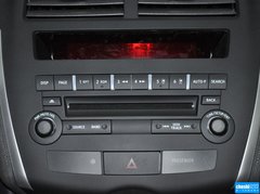 2013款 2.0 CVT 四驱尊贵版 5座