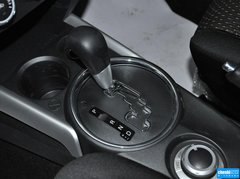 2013款 2.0 CVT 四驱尊贵版 5座
