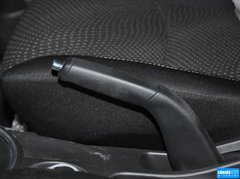 2013款 2.0 CVT 四驱尊贵版 5座