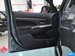 2013款 2.0 CVT 四驱尊贵版 5座