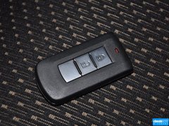 2013款 2.0 CVT 四驱尊贵版 5座