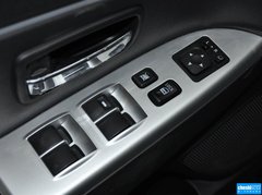 2013款 2.0 CVT 四驱尊贵版 5座