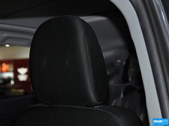 2013款 2.0 CVT 四驱尊贵版 5座