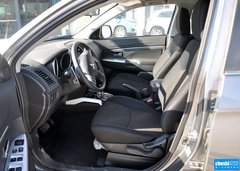 2013款 2.0 CVT 四驱尊贵版 5座