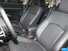 2013款 2.0 CVT 四驱尊贵版 5座