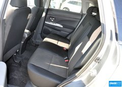 2013款 2.0 CVT 四驱尊贵版 5座