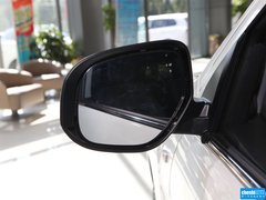2013款 2.0 CVT 四驱尊贵版 5座
