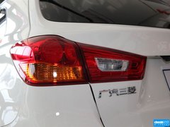 2013款 2.0 CVT 四驱尊贵版 5座