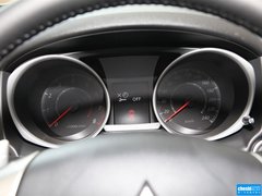 2013款 2.0 CVT 四驱尊贵版 5座