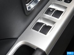 2013款 2.0 CVT 四驱尊贵版 5座