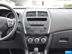 2013款 2.0 CVT 四驱尊贵版 5座