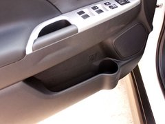 2013款 2.0 CVT 四驱旗舰版 5座