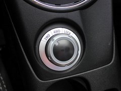 2013款 2.0 CVT 四驱旗舰版 5座