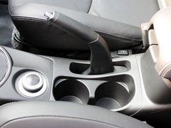 2013款 2.0 CVT 四驱旗舰版 5座