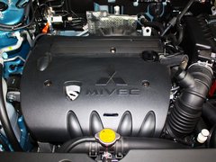 2013款 2.0 CVT 四驱旗舰版 5座